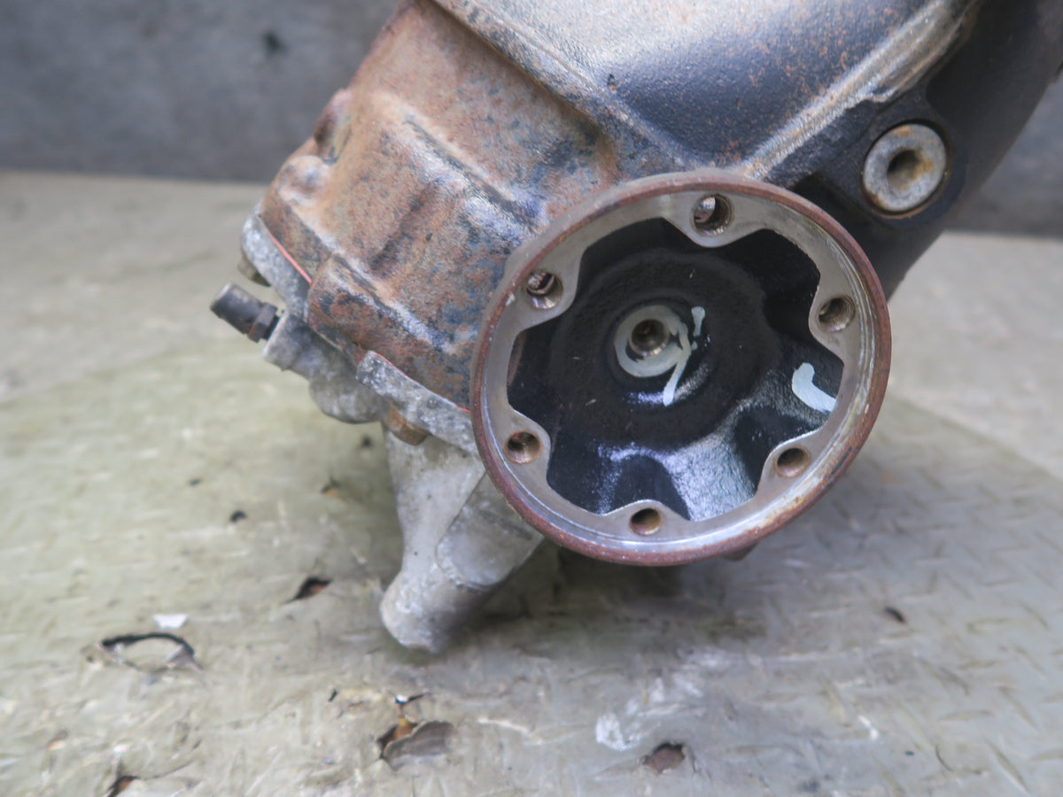 01-05 Lexus IS300 M96 A/T Rear Differential Carrier 3.91 Ratio 120K Miles OEM