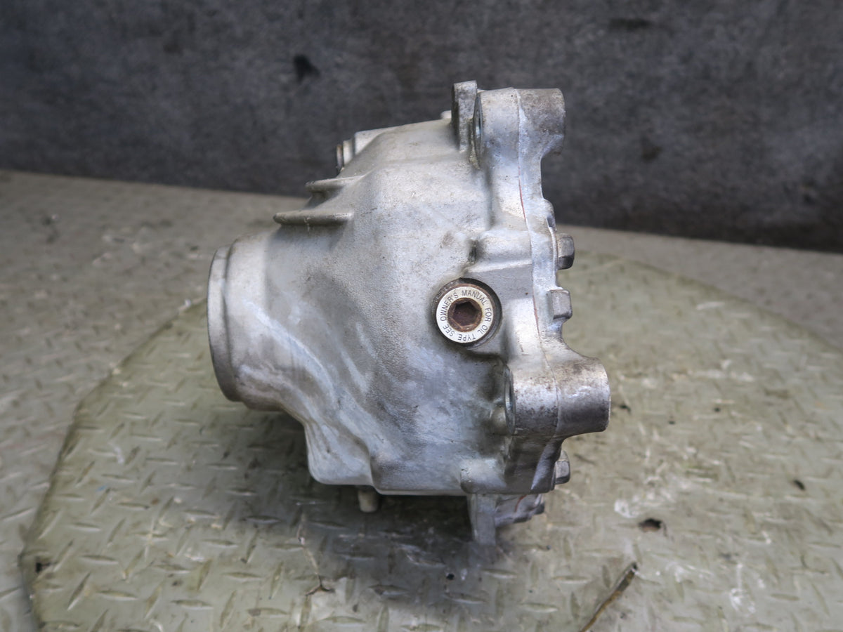 08-16 Lexus UVF46L LS600h AWD Front Axle Differential Carrier 3.916 Ratio OEM