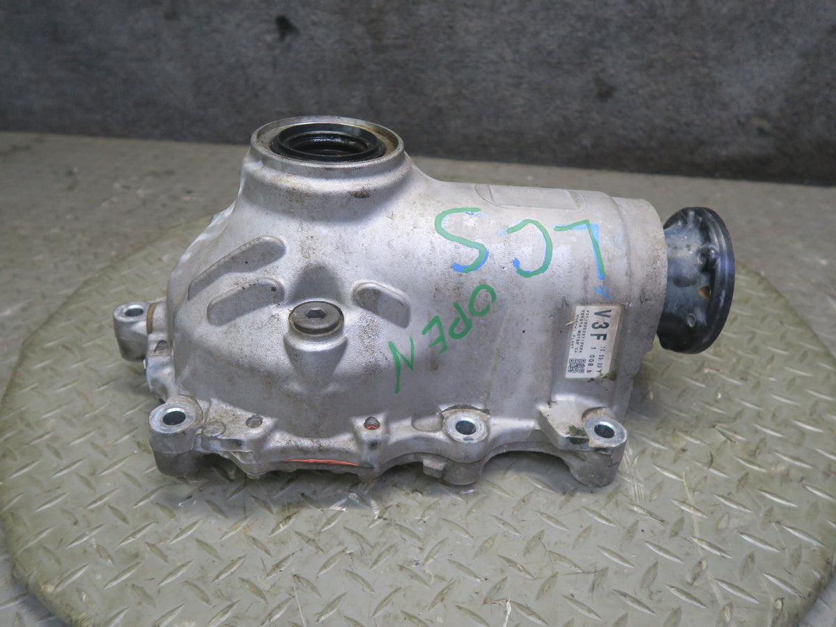 08-16 Lexus UVF46L LS600h AWD Front Axle Differential Carrier 3.916 Ratio OEM