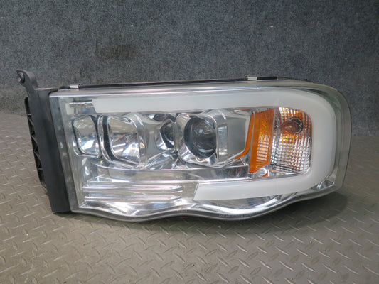 02-05 Dodge RAM 1500 DR Set of 2 Aftermaket Front Left & Right Headlight Lamp
