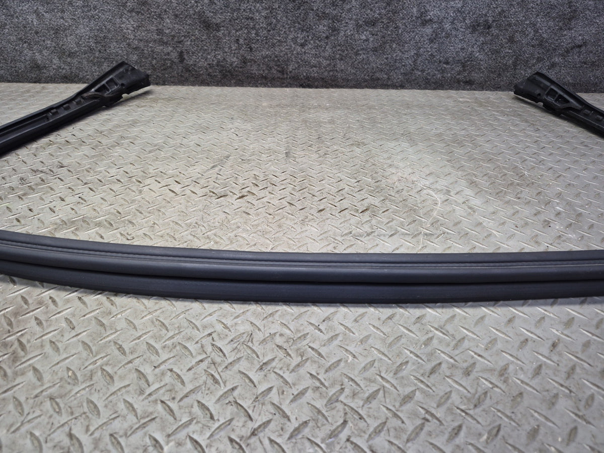 00-09 Honda S2000 Front Windshield Weatherstrip Rubber Seal Gasket OEM