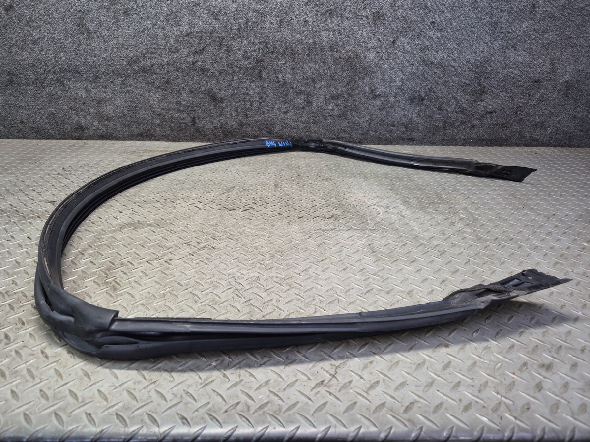 00-09 Honda S2000 Front Windshield Weatherstrip Rubber Seal Gasket OEM
