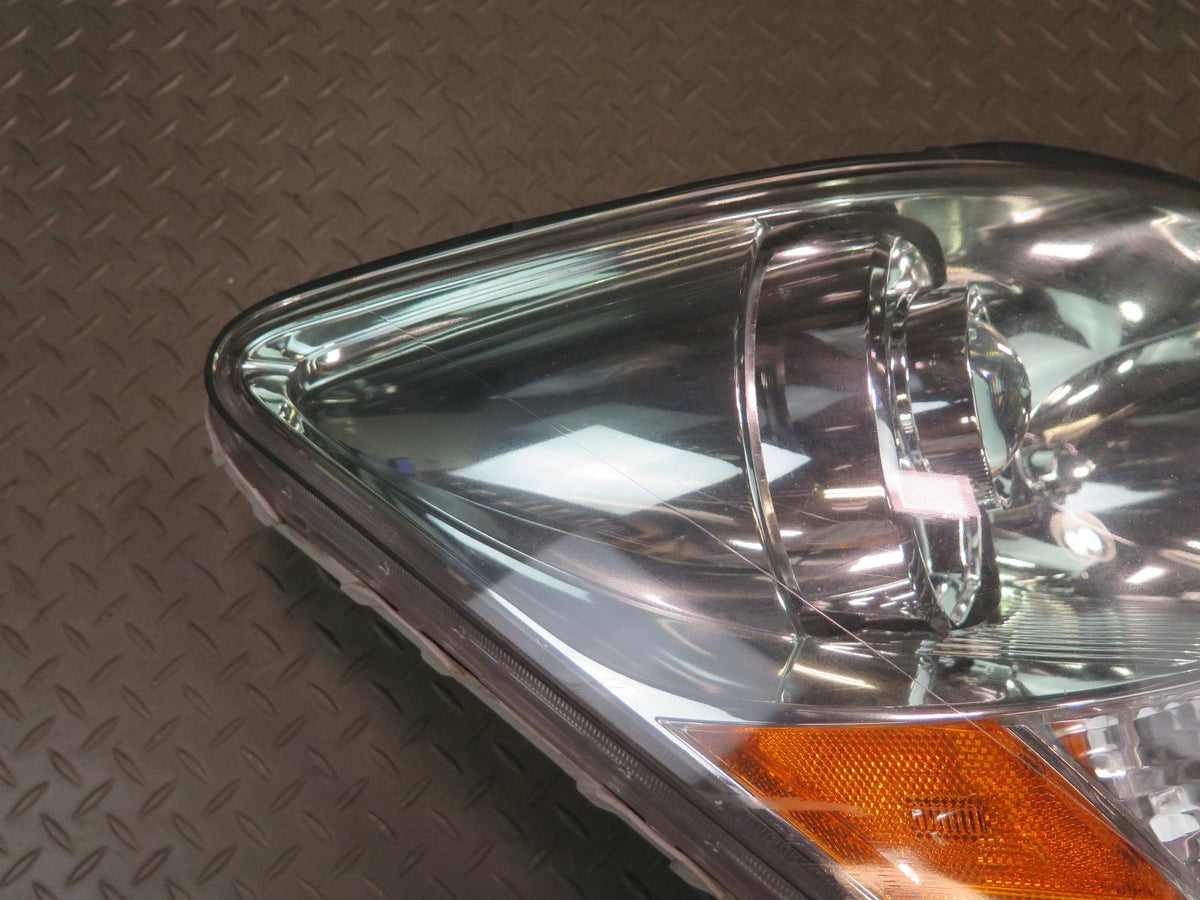 04-06 Lexus UCF30L LS430 Front Right AFS Xenon HID Headlight Lamp Damaged