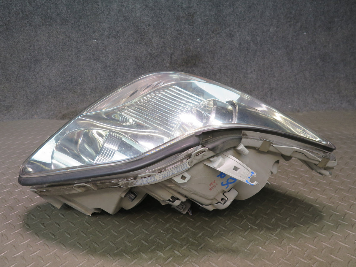 04-06 Lexus UCF30L LS430 Front Right AFS Xenon HID Headlight Lamp Damaged