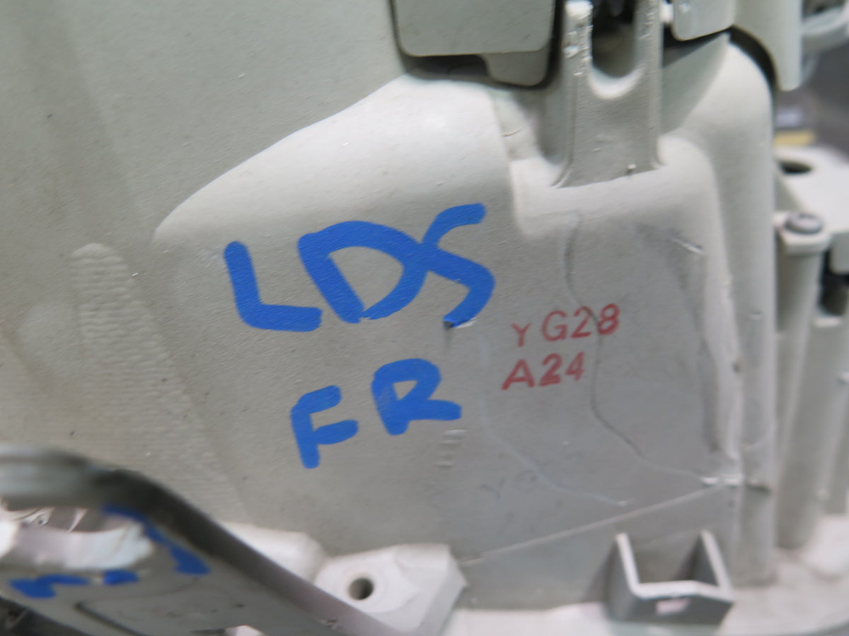 04-06 Lexus UCF30L LS430 Front Right AFS Xenon HID Headlight Lamp Damaged