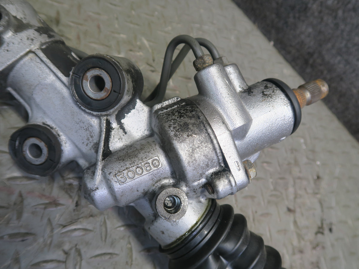 02-05 Lexus JCE10L IS300 Power Steering Rack & Pinion OEM