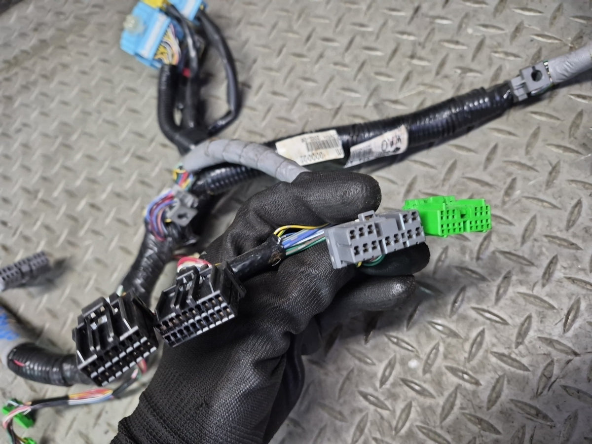 2002 Honda S2000 MT Dash Instrument Panel Wire Wiring Harness 32117-S2A-A011 OEM