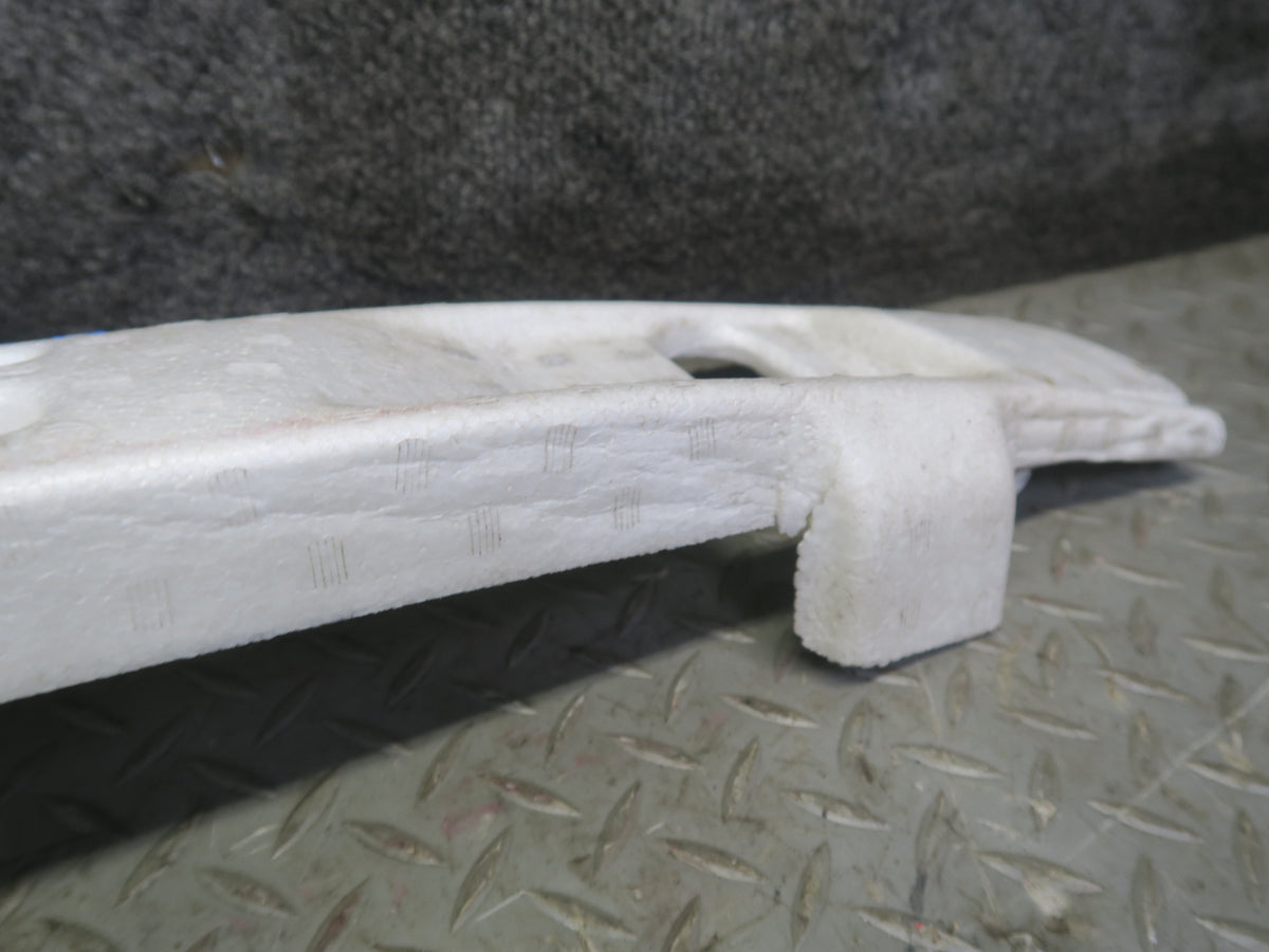 01-05 Lexus JCE10L IS300 Sedan Front Bumper Impact Reinforcement Bar w Foam OEM