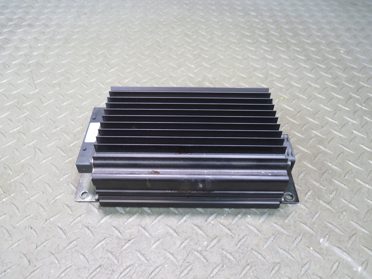 05-08 Mercedes R230 Sl-class Audio Amplifier AMP Bose 2308203889 OEM