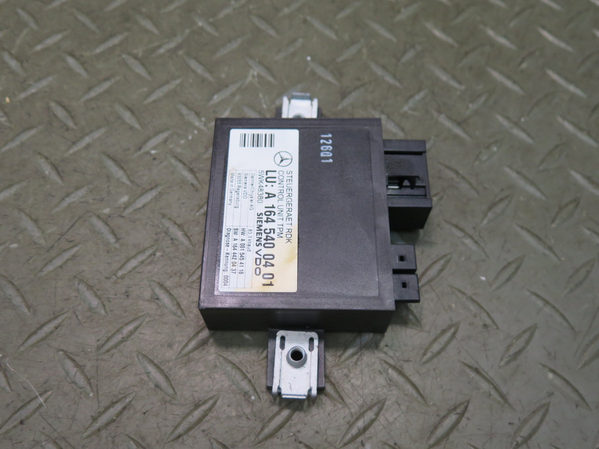 06-13 Mercedes R230 SL550 TPMS Tire Pressure Control Module Unit 1645400401 OEM