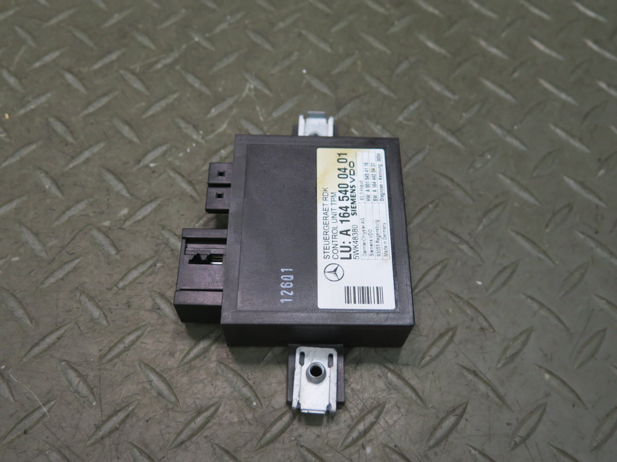 06-13 Mercedes R230 SL550 TPMS Tire Pressure Control Module Unit 1645400401 OEM