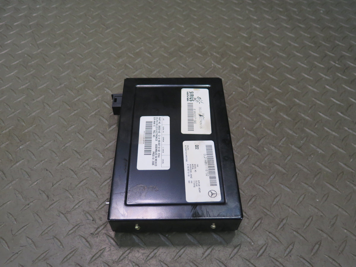 03-08 Mercedes R230 Sl-class Sirius Satellite Radio Receiver Module Unit OEM