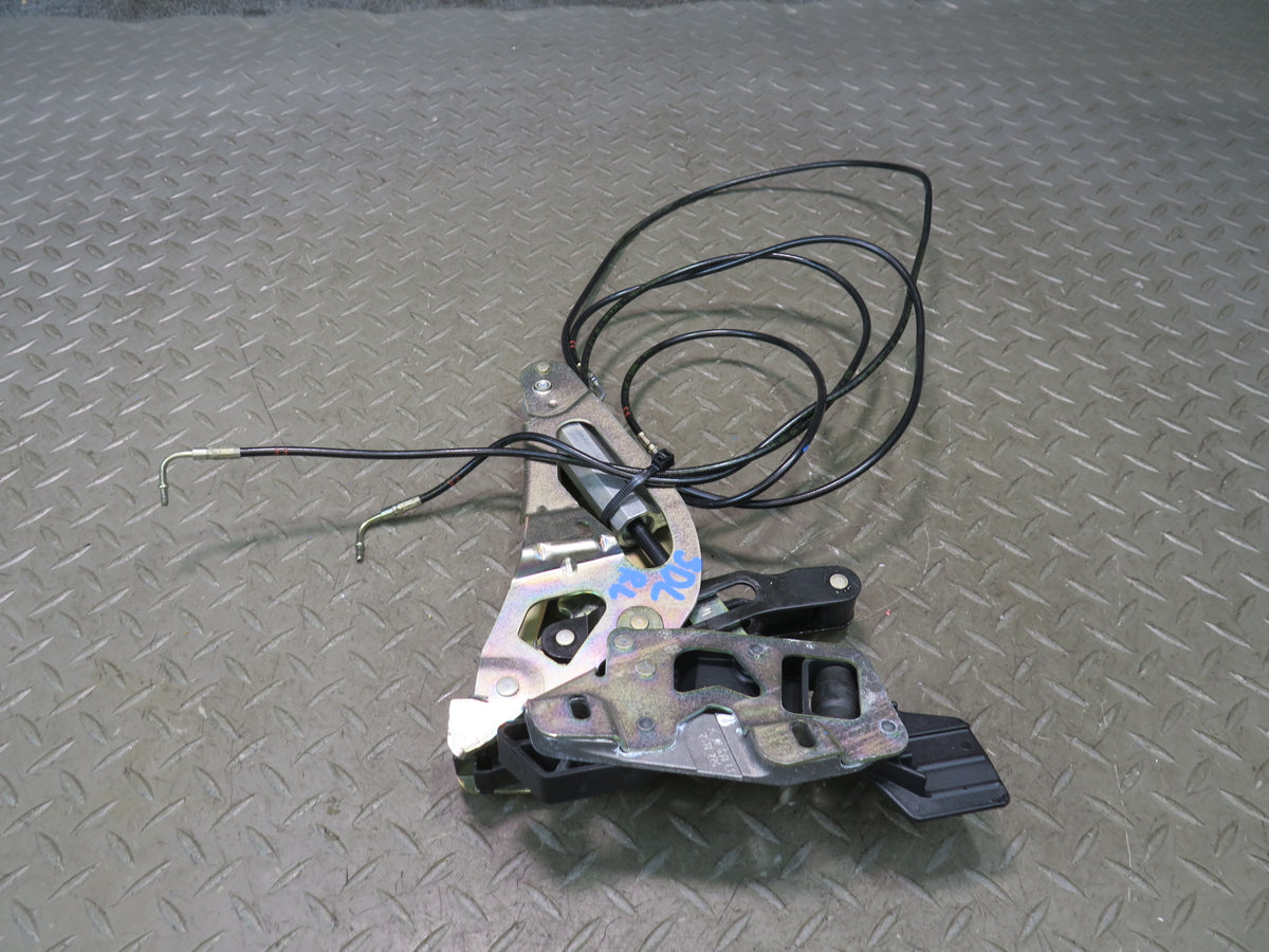 03-12 Mercedes R230 Sl-class Rear Left Trunk Lock Frame Cylinder 2307901371 OEM