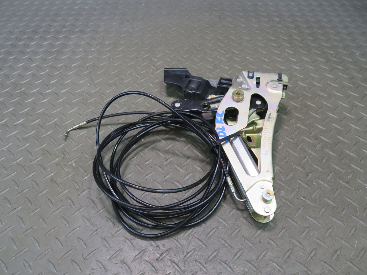 03-12 Mercedes R230 Sl-class Rear Right Trunk Lock Frame Cylinder 2307901471 OEM