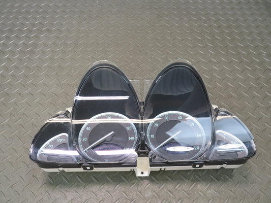 07-08 Mercedes R230 SL550 Instrument Cluster Gauge Speedometer Damaged