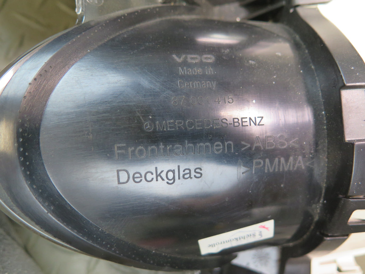 07-08 Mercedes R230 SL550 Instrument Cluster Gauge Speedometer Damaged