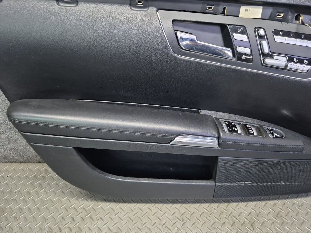 08-09 Mercedes W221 S63AMG LWB Set of 2 Front Door Interior Trim Panel Cover OEM