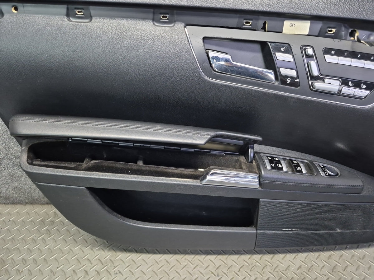08-09 Mercedes W221 S63AMG LWB Set of 2 Front Door Interior Trim Panel Cover OEM