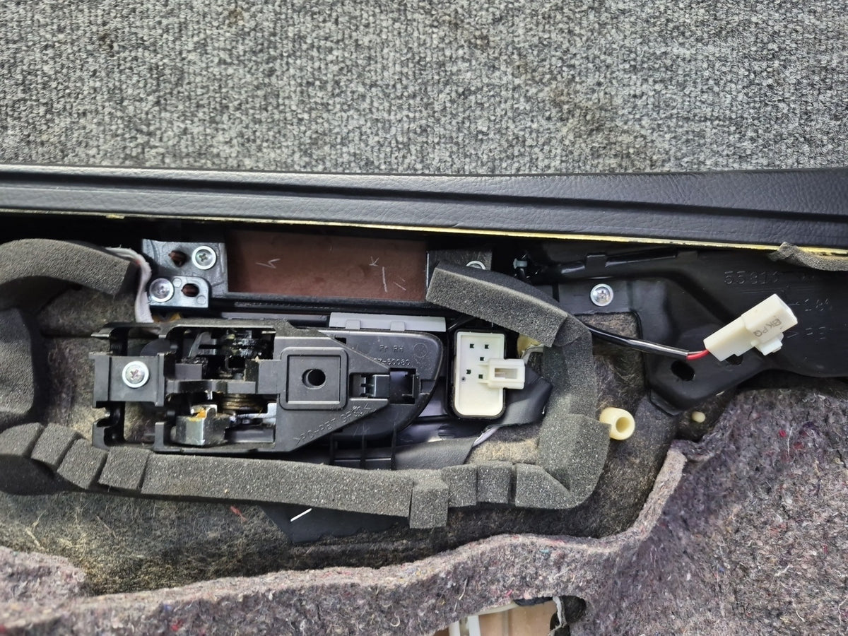 04-06 Lexus UCF30L LS430 Front Right Door Interior Trim Cover Panel OEM