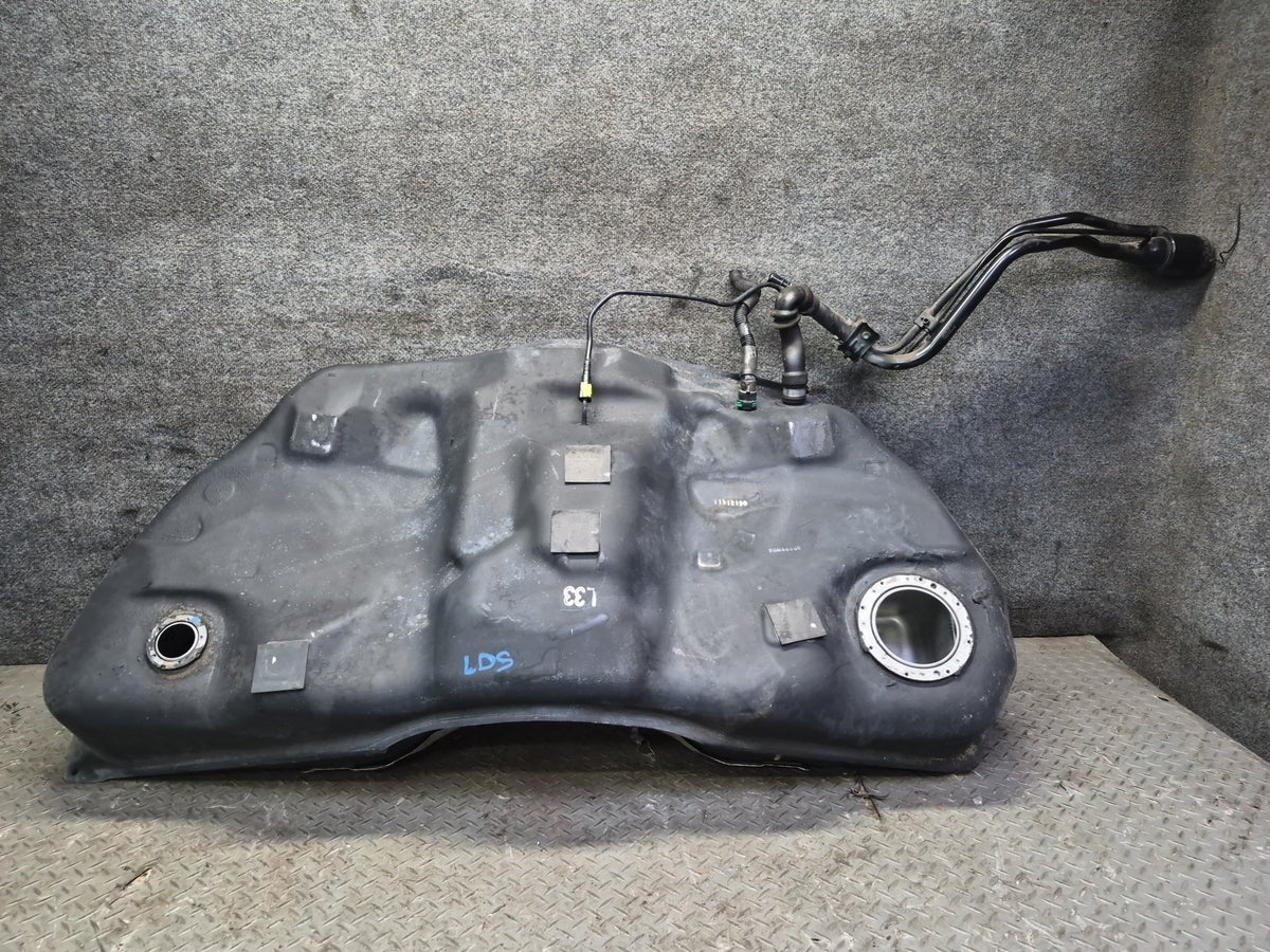2006 Lexus UCF30L LS430 Gas Fuel Tank w Filler Neck & Heat Shield OEM
