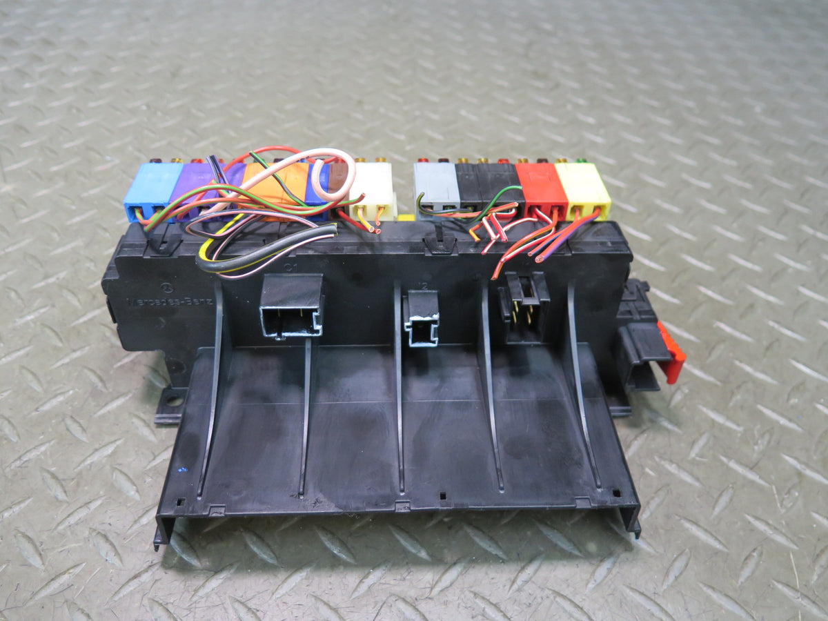 03-12 Mercedes R230 SL550 Front Left SAM Fuse Box Control OEM