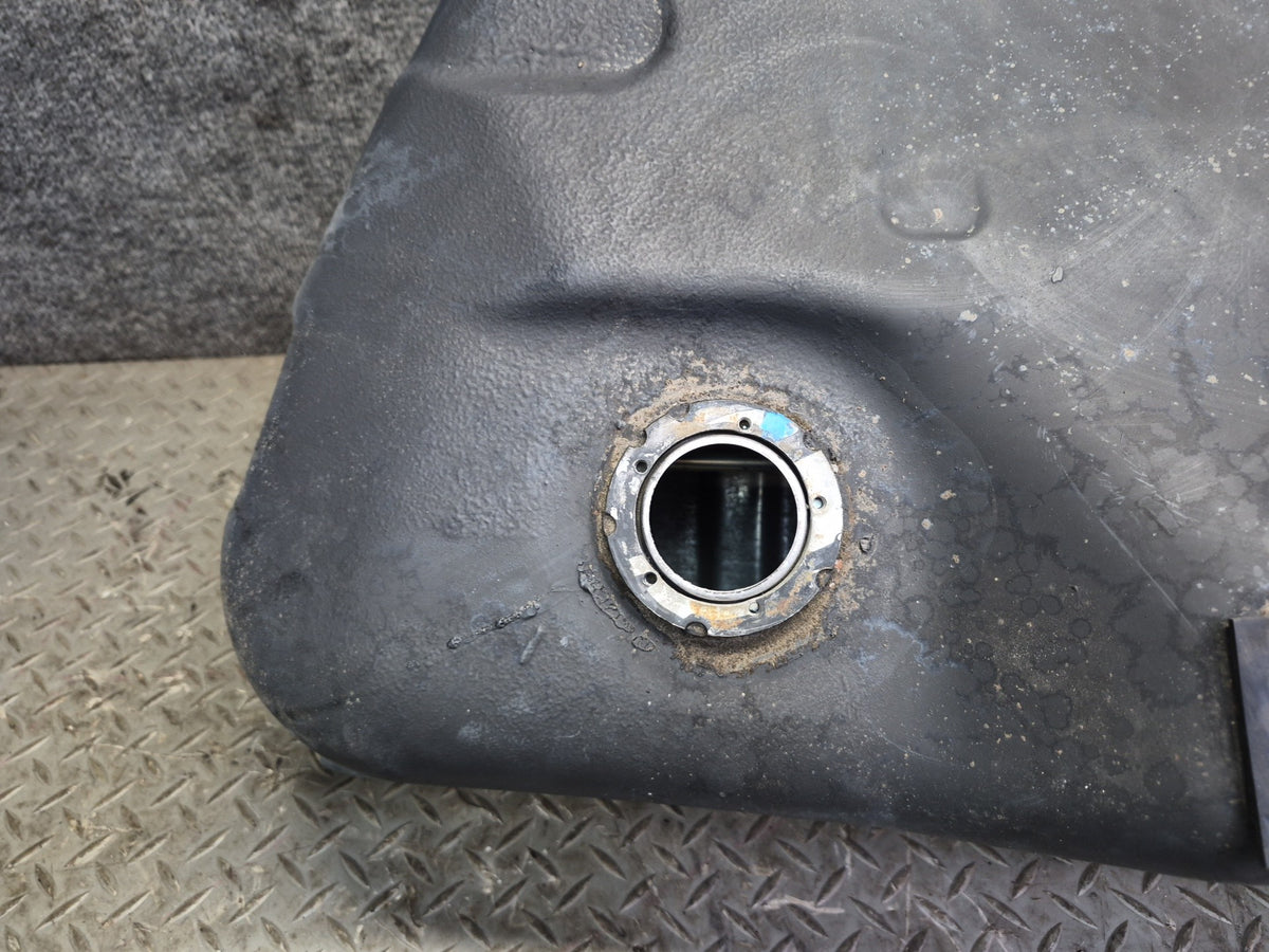 2006 Lexus UCF30L LS430 Gas Fuel Tank w Filler Neck & Heat Shield OEM