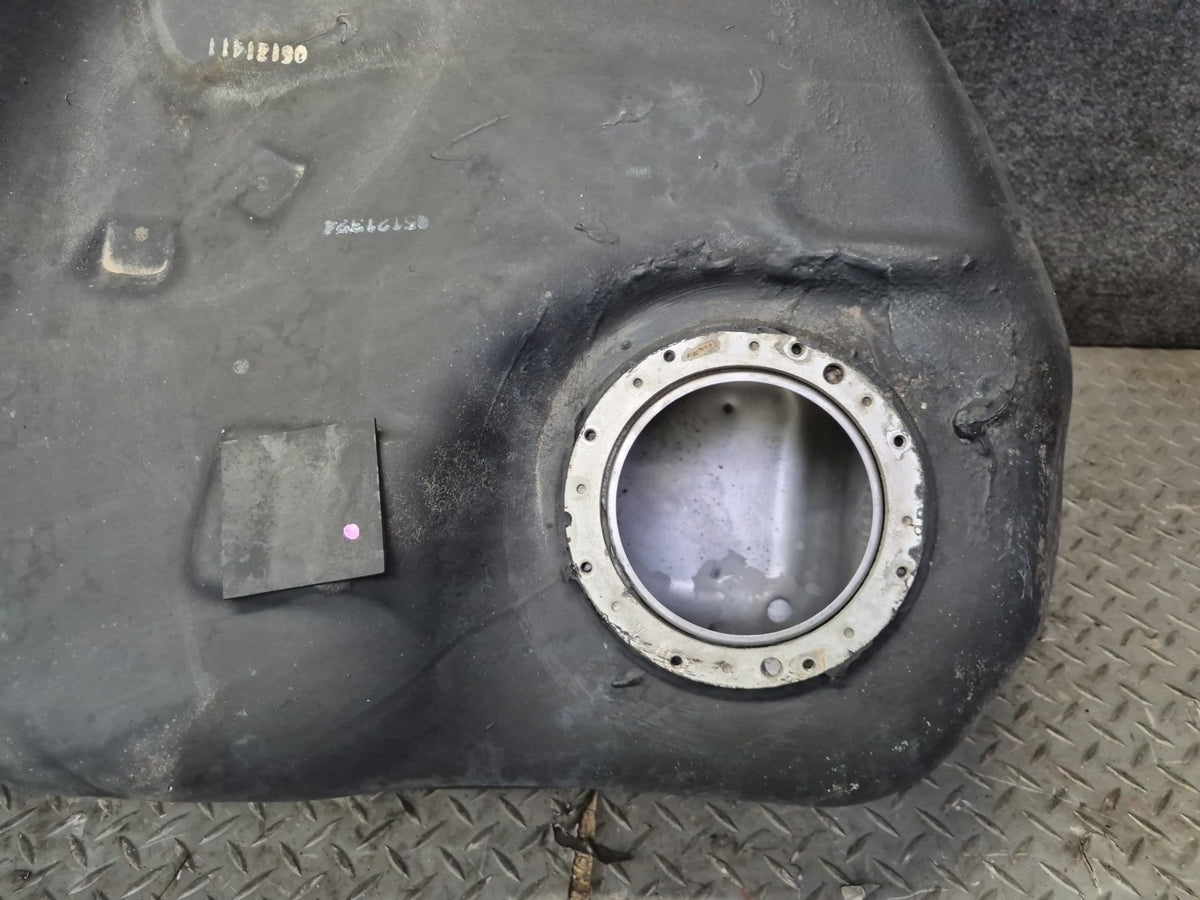 2006 Lexus UCF30L LS430 Gas Fuel Tank w Filler Neck & Heat Shield OEM