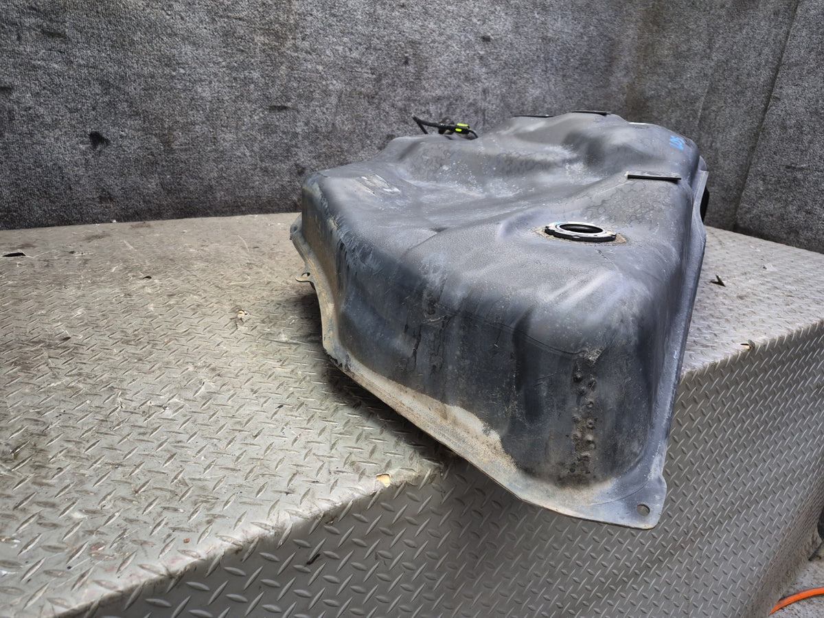 2006 Lexus UCF30L LS430 Gas Fuel Tank w Filler Neck & Heat Shield OEM
