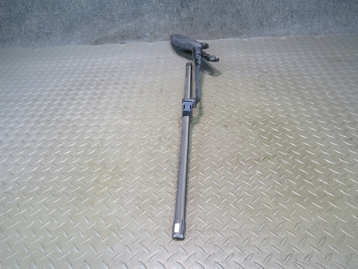 03-12 Mercedes R230 SL550 Set of 2 Front Left & Right Wiper Arm w Blades OEM