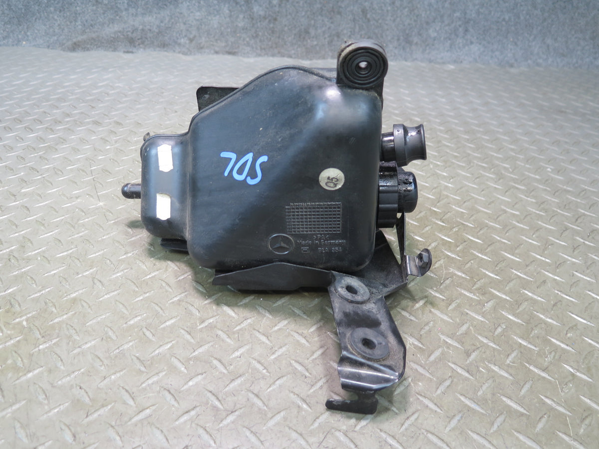 03-08 Mercedes R230 ABC Hydraulic Suspension Fluid Reservoir Tank OEM