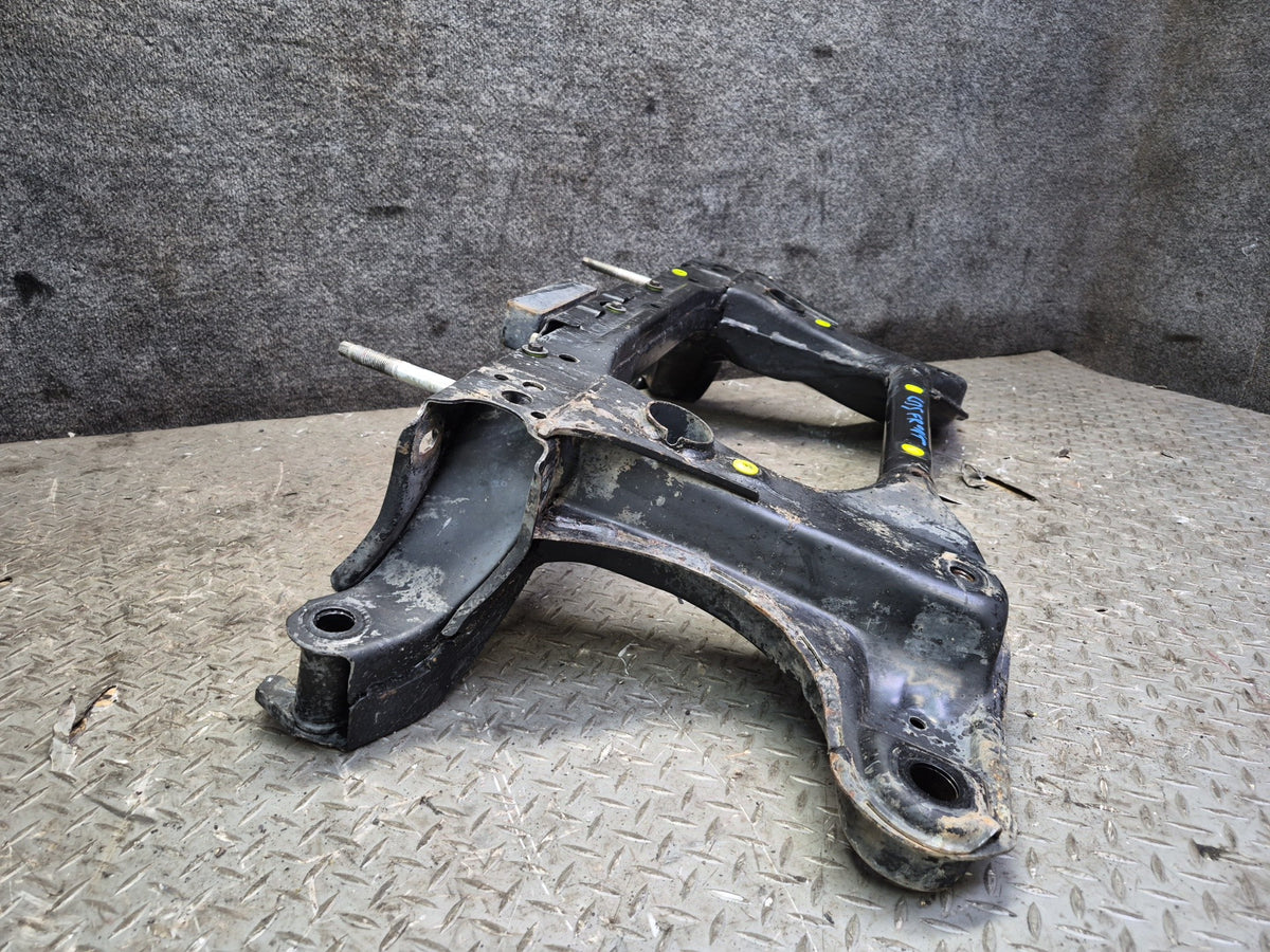 04-06 Lexus UCF30L LS430 Front Suspension Subframe Crossmember Cradle OEM