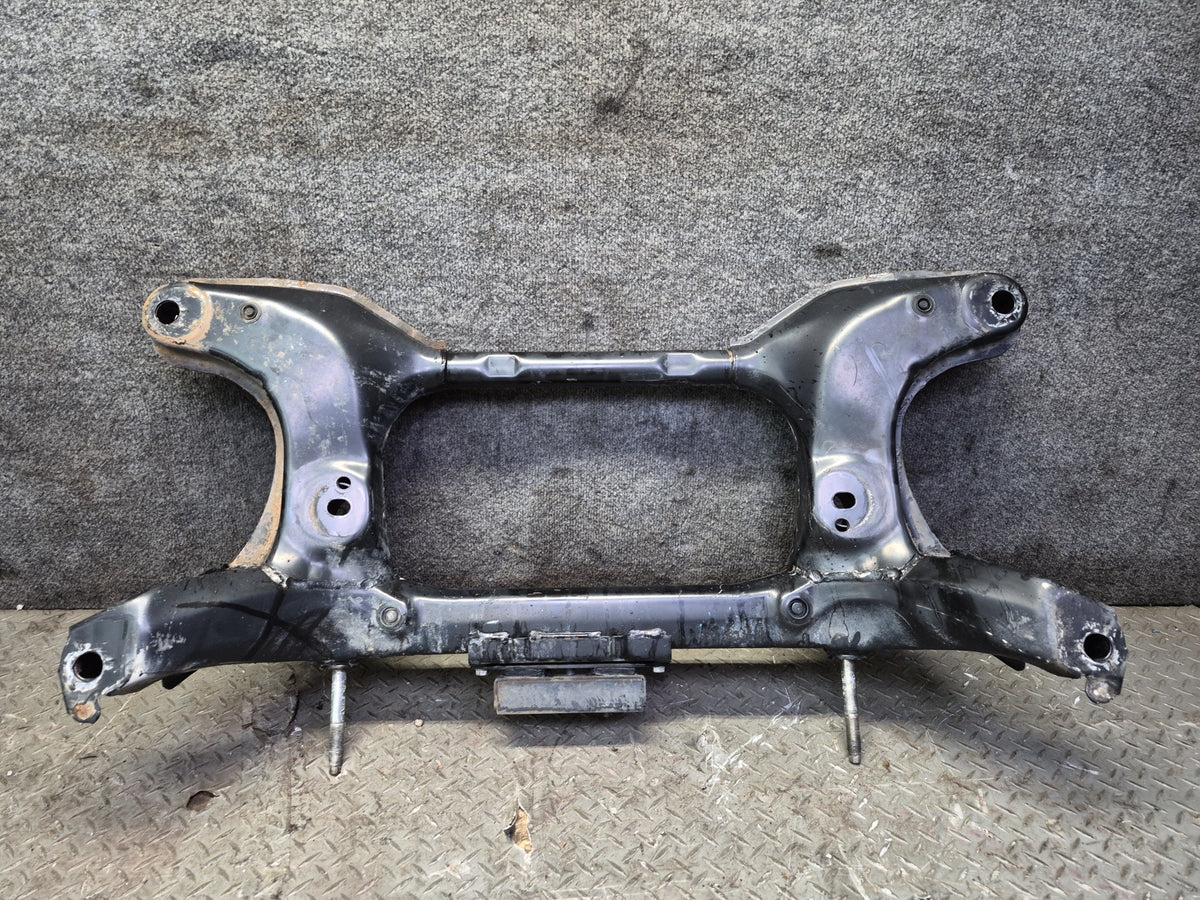 04-06 Lexus UCF30L LS430 Front Suspension Subframe Crossmember Cradle OEM