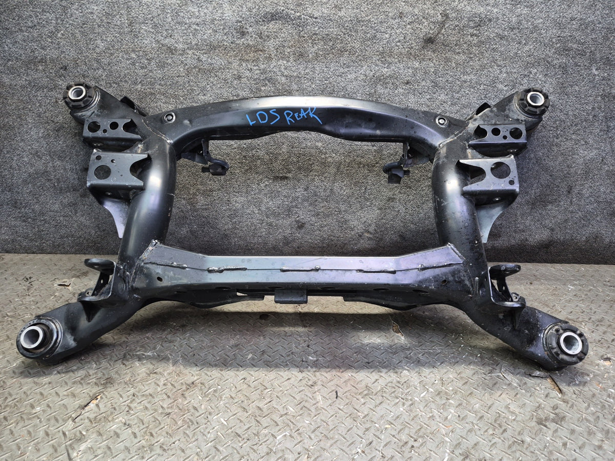 01-06 Lexus UCF30L LS430 Rear Suspension Subframe Crossmember Carrier 120K OEM