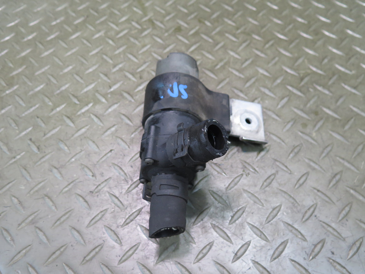 03-08 Mercedes R230 SL550 Engine Auxiliary AUX Coolant Water Pump 2308300114 OEM