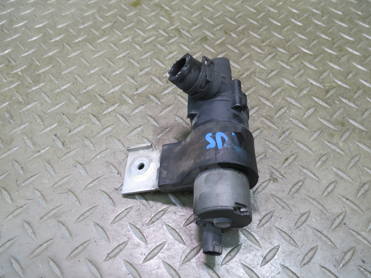 03-08 Mercedes R230 SL550 Engine Auxiliary AUX Coolant Water Pump 2308300114 OEM