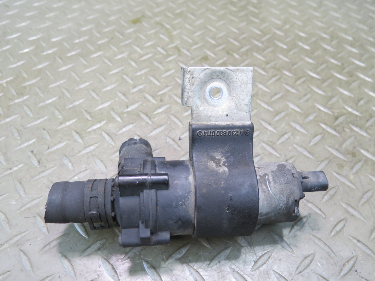 03-08 Mercedes R230 SL550 Engine Auxiliary AUX Coolant Water Pump 2308300114 OEM