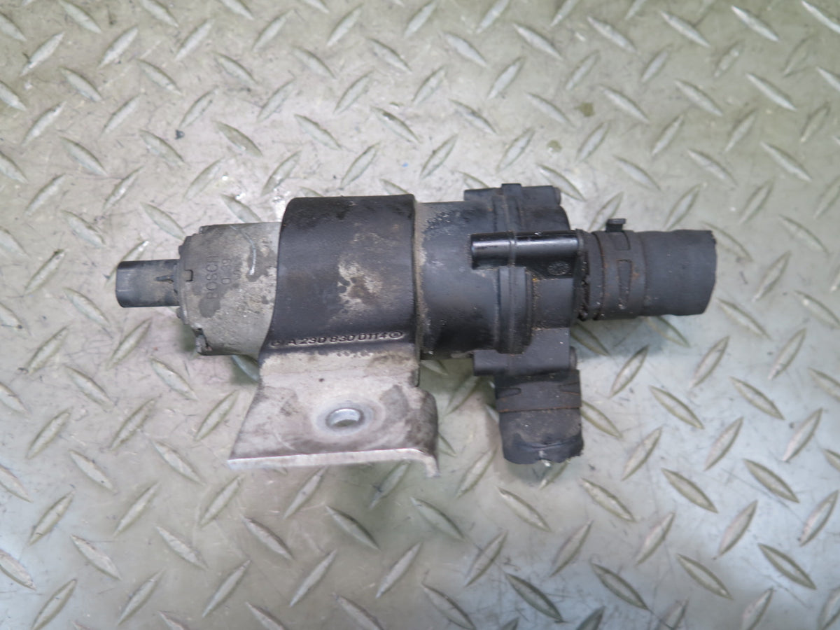 03-08 Mercedes R230 SL550 Engine Auxiliary AUX Coolant Water Pump 2308300114 OEM