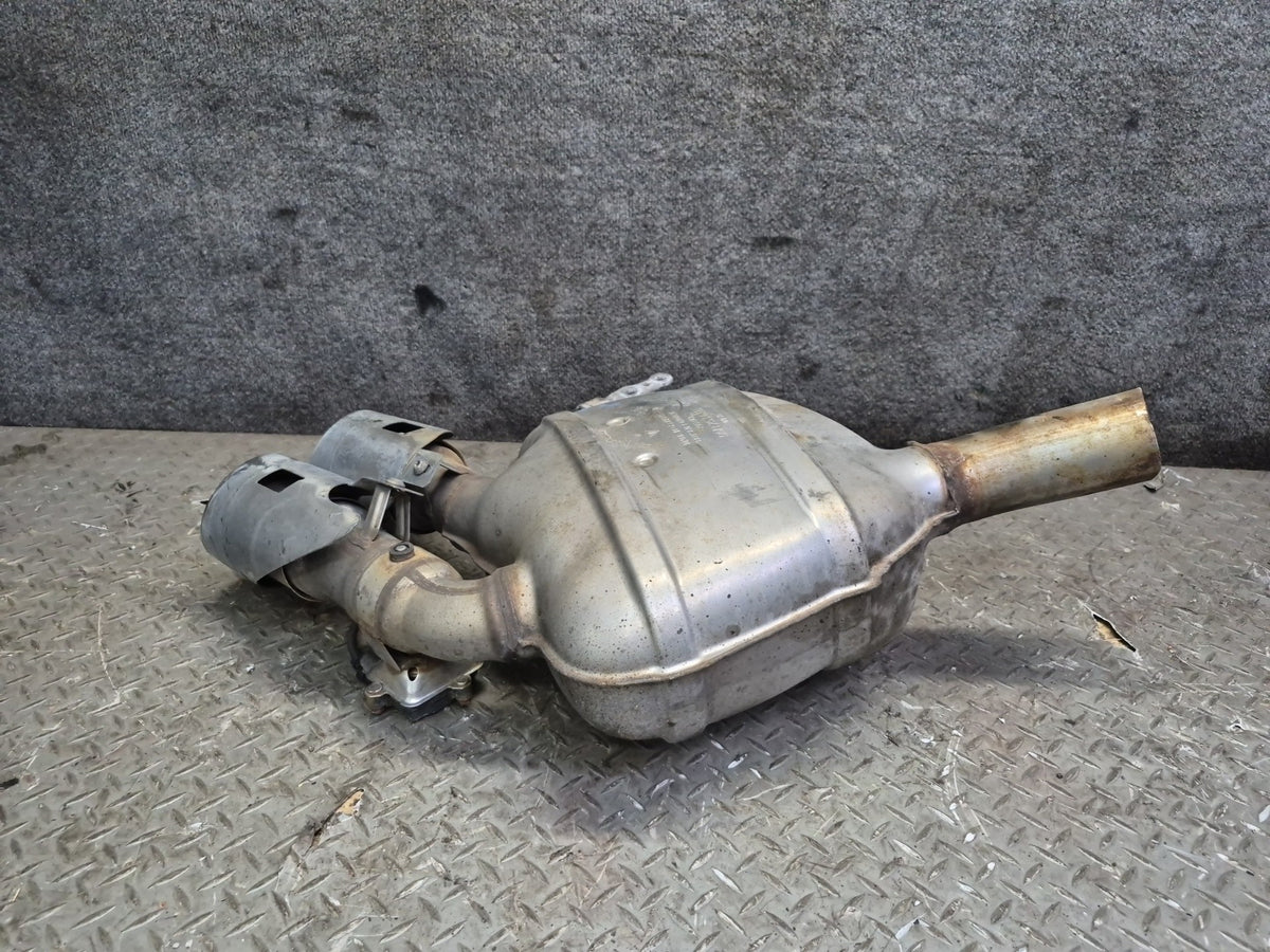 2015-2018 Porsche Macan Turbo 3.6L Rear Left & Right Exhaust Muffler W/ Tips Set
