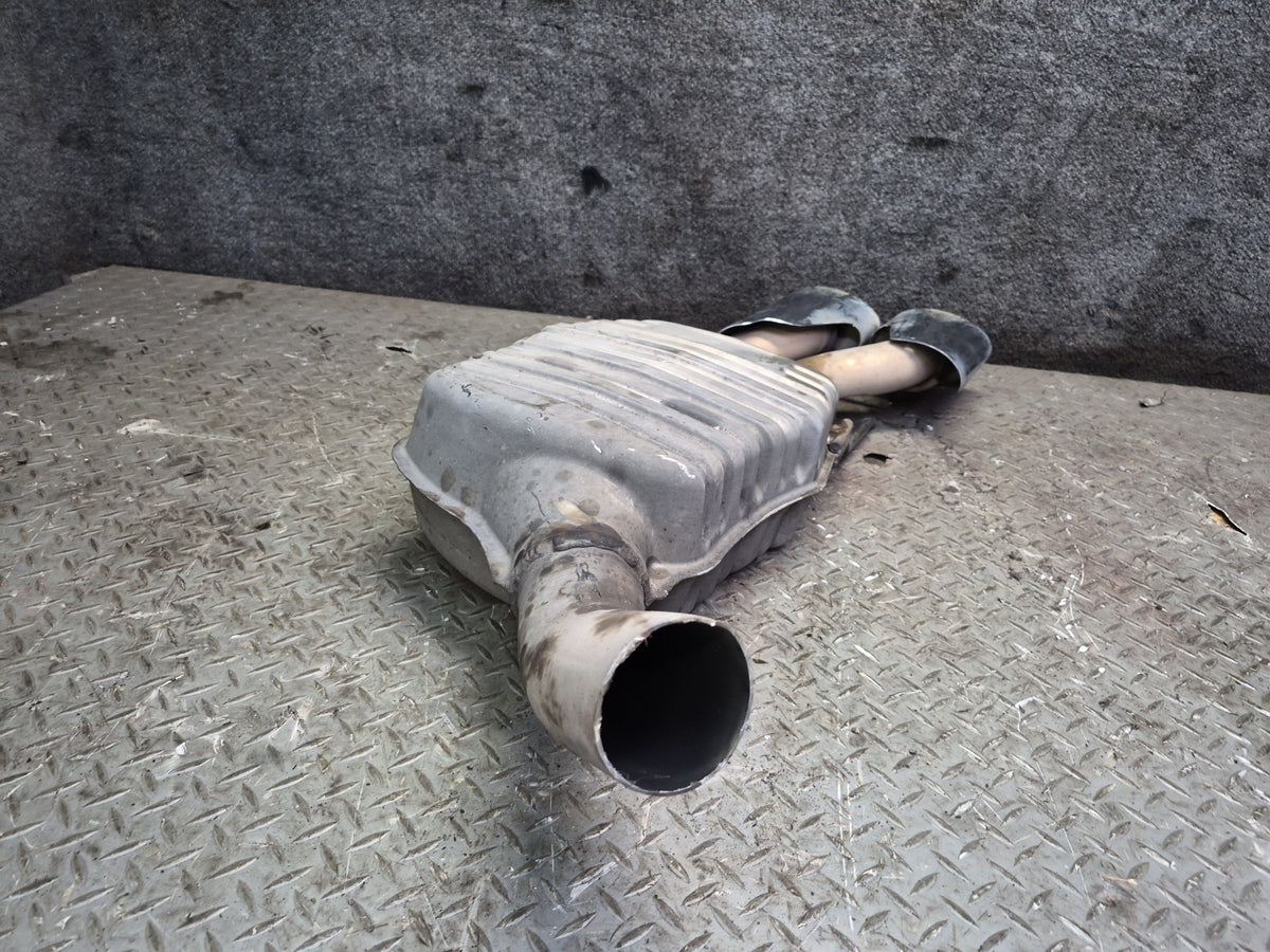 08-09 Mercedes W221 S63 AMG Set of 2 Rear Left Right Exhaust Muffler w Tips OEM