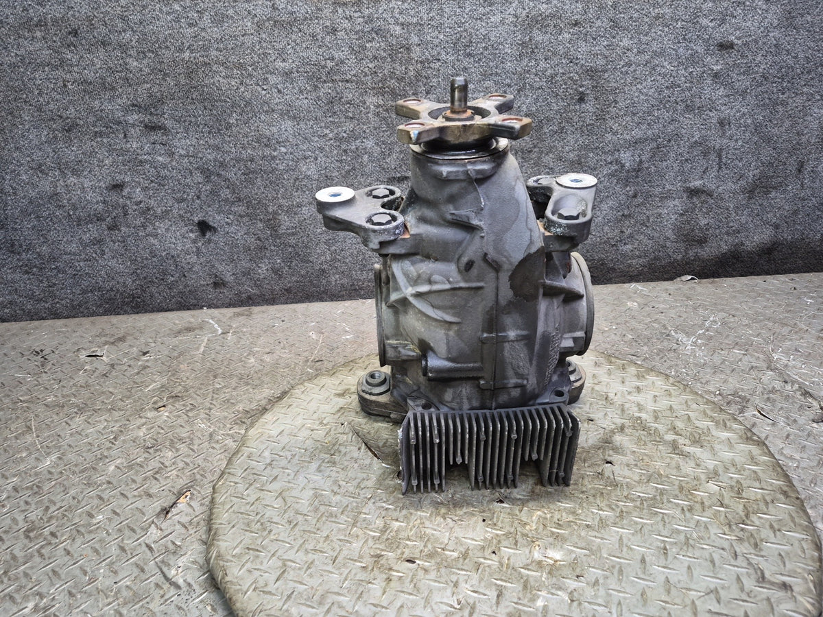 08-09 Mercedes W221 S63 AMG Rear Differential Carrier 3.06 Ratio 2213505404 OEM