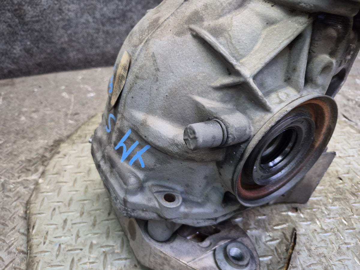 08-09 Mercedes W221 S63 AMG Rear Differential Carrier 3.06 Ratio 2213505404 OEM