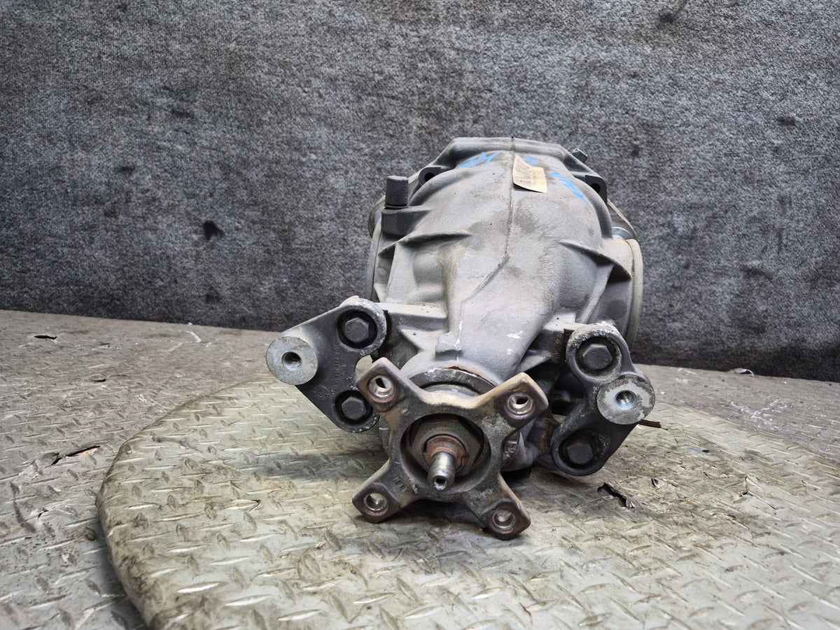 08-09 Mercedes W221 S63 AMG Rear Differential Carrier 3.06 Ratio 2213505404 OEM