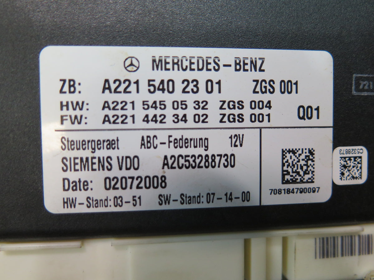08-13 Mercedes W221 S63 AMG ABC Suspension Control Module 2215402301 OEM