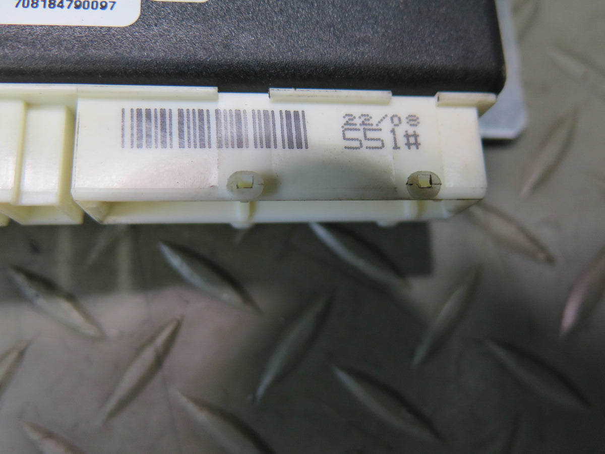 08-13 Mercedes W221 S63 AMG ABC Suspension Control Module 2215402301 OEM