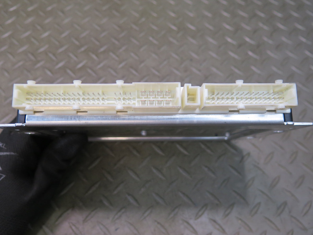 08-13 Mercedes W221 S63 AMG ABC Suspension Control Module 2215402301 OEM