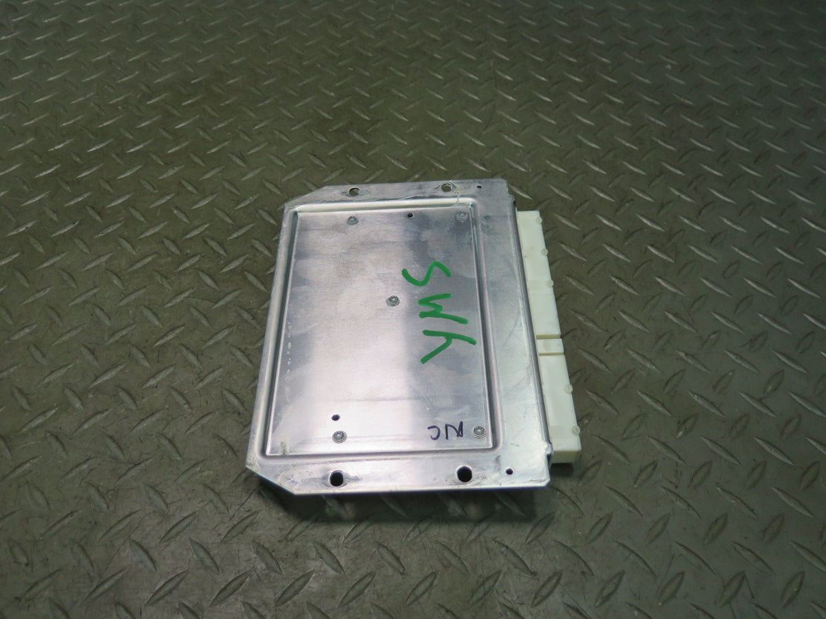 08-13 Mercedes W221 S63 AMG ABC Suspension Control Module 2215402301 OEM