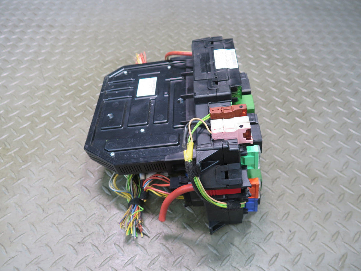 07-09 Mercedes W221 S-class Front Fuse Relay Box Module 2215405450 OEM