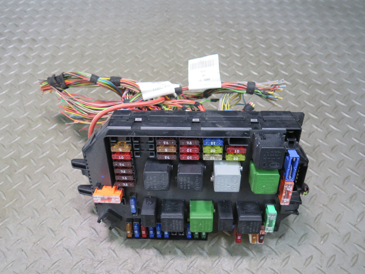 07-09 Mercedes W221 S-class Front Fuse Relay Box Module 2215405450 OEM
