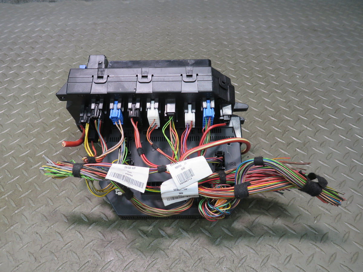 07-09 Mercedes W221 S-class Front Fuse Relay Box Module 2215405450 OEM