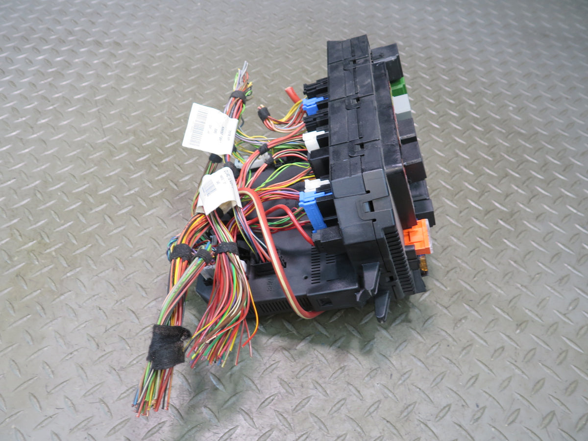07-09 Mercedes W221 S-class Front Fuse Relay Box Module 2215405450 OEM